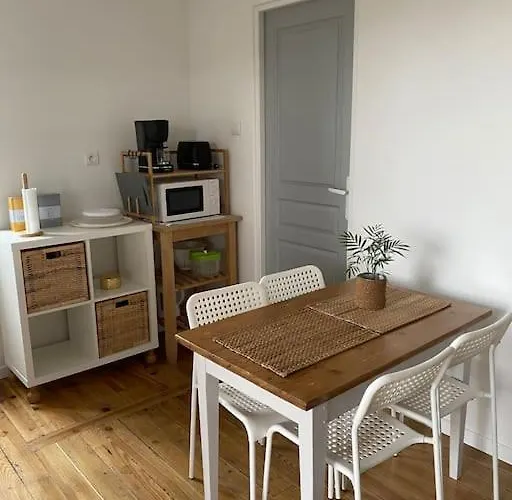 Dans Ferme En Renovation *