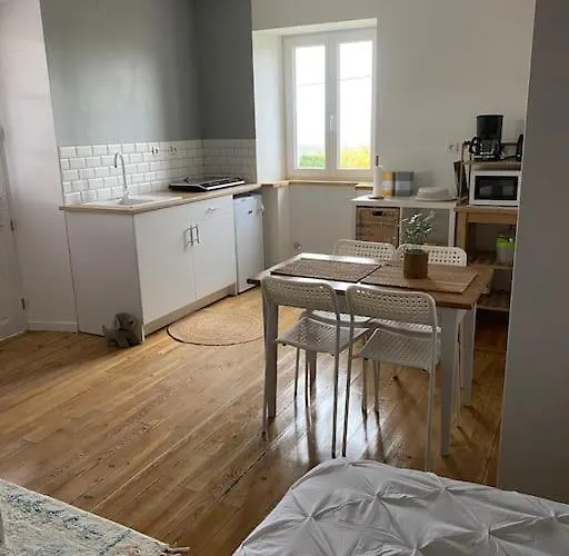 Dans Ferme En Renovation Appartement *